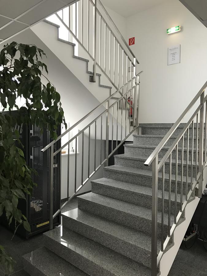 Business & City Linz Luaran gambar